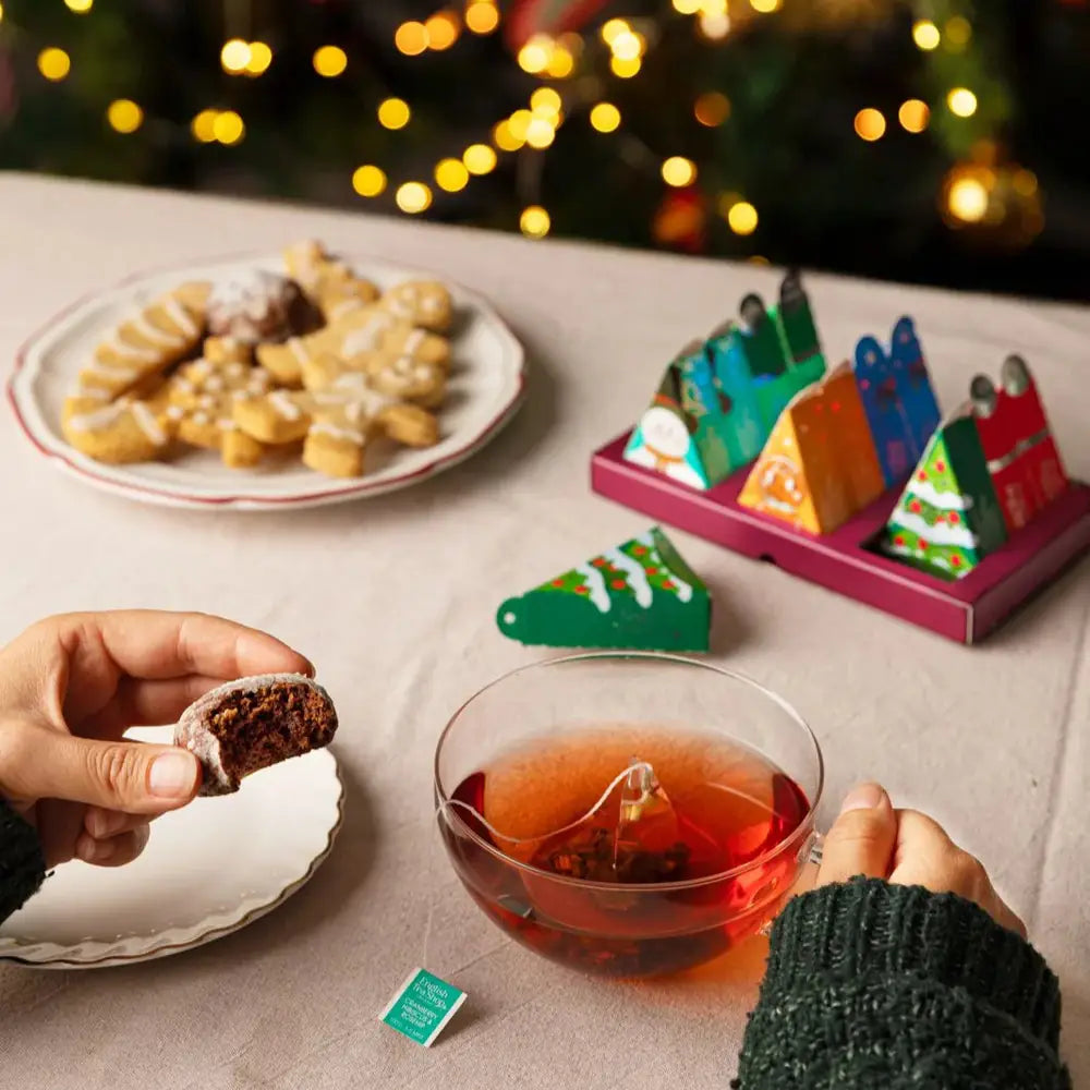 English Tea Shop Christmas White Wonderland 2025